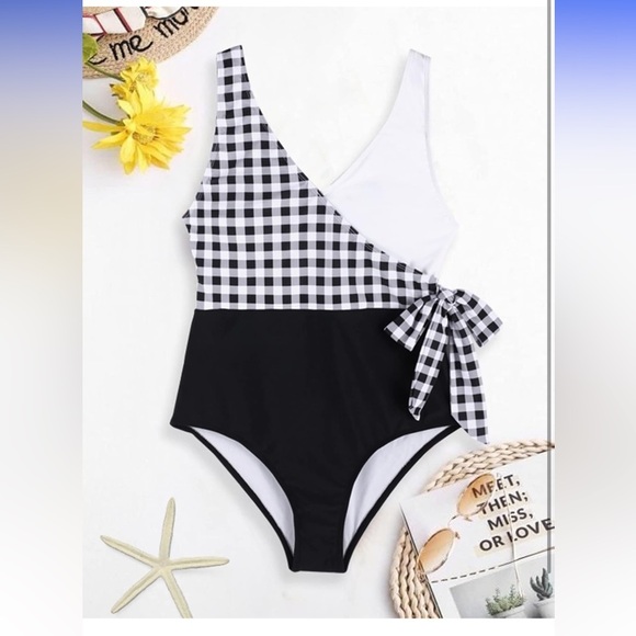 AI'MAGE Color Block Wrap One Piece Swimsuit Size Large - Picture 3 of 4